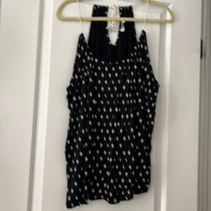 Old Navy size XXL Tank top black & white plus size shirt top